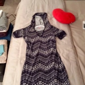 Black white and gray light dress short sleeve with attached hoodie dress